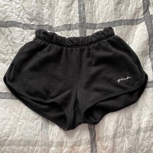 Super cute black shorts